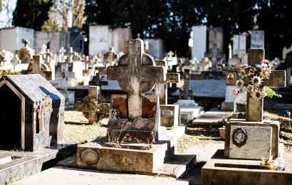 ¿Cómo es el proyecto que propone ampliar los servicios fúnebres gratuitos en La Plata?
