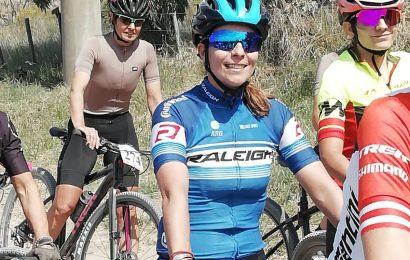 Paola Allevato sufrió, pero subió al podio en el Tour de Olavarría