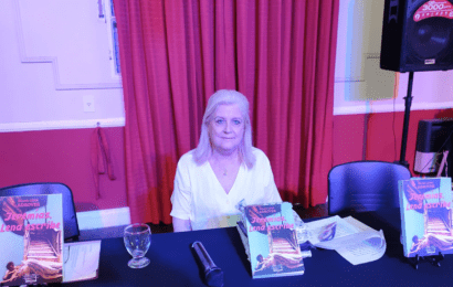 Dolly Adrover presentó en Rojas su nueva novela