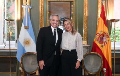 El Presidente se reunió con la vicepresidenta de España Yolanda Díaz
