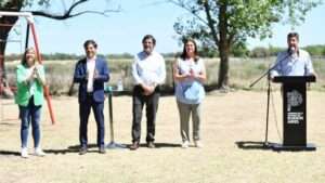 Mercedes: Kicillof y Ustarroz inauguraron el Jardín de Infantes Rural N°7