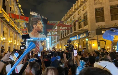 Los argentinos armaron un nuevo banderazo en Qatar