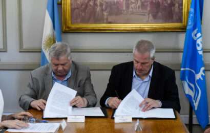 Perczyk y Gelpi firmaron convenio para ejecutar obras en el Colegio Carlos Pellegrini