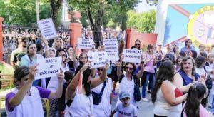 Masiva movilización en Necochea tras una salvaje agresión a una docente
