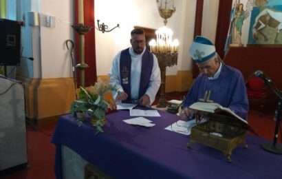Semana Santa: Santiago oficia hoy la Misa Crismal