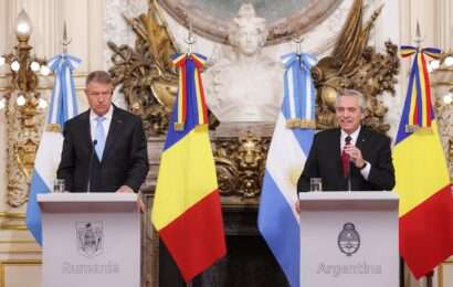 El presidente se reunió con su par de Rumania para fortalecer la relación bilateral