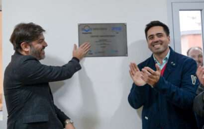 Bianco y Villagrán inauguraron el Centro Universitario de Carmen de Areco