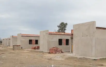 En Pehuajó y Carlos Casares avanza la construcción de 260 viviendas