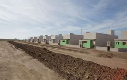 En Tres Lomas, Pellegrini y Trenque Lauquen avanza la construcción de 232 casas