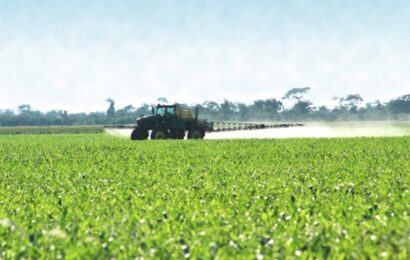 La Provincia prorrogó hasta noviembre la regulación del uso de agroquímicos