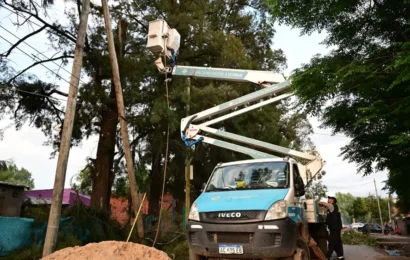 Furia de los vecinos de Escobar porque a cuatro días de la tormenta continúan sin luz