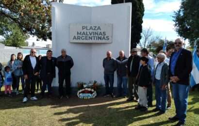 El Municipio llevó a cabo el acto por el Día de los Veteranos y Caídos en Malvinas