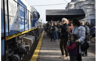 Peligra el tren recuperado a Pehuajó: «Parece que se lo llevan»