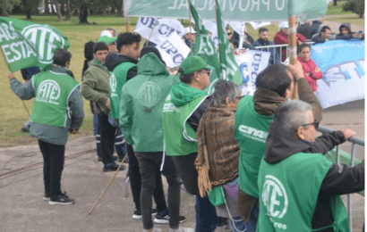 Estatales bonaerenses se suman al paro nacional docente