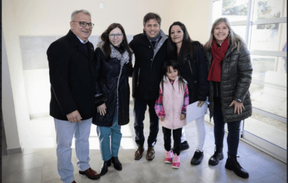 Kicillof entregó 28 viviendas y anunció la construcción de otras 38 casas en Tornquist