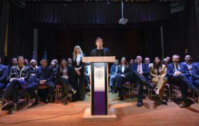 Kicillof participó de la asunción de las autoridades del Colegio de la Abogacía de La Plata