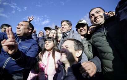 Kicillof en San Vicente: duras críticas a Milei y cantos de “Axel presidente”