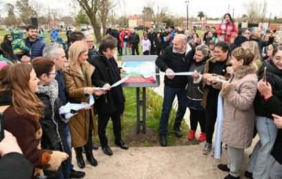 Inauguran obras y otorgan subsidios y becas destinadas a jóvenes y deportistas.