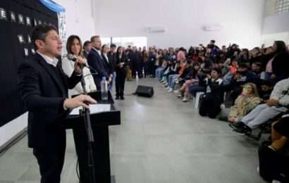 Kicillof inauguró el nuevo edificio de la Escuela Secundaria N°10 de Ezeiza