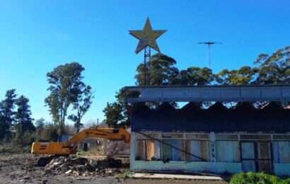 Demuelen el histórico parador «La Estrella del Camino» en la Ruta 2