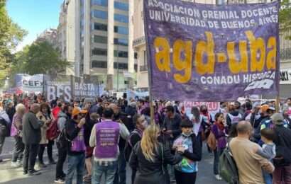 Se realiza la tercera marcha federal por la universidad pública