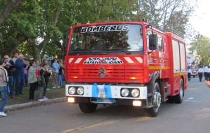 Bomberos de Rafael Obligado presentó su nuevo móvil