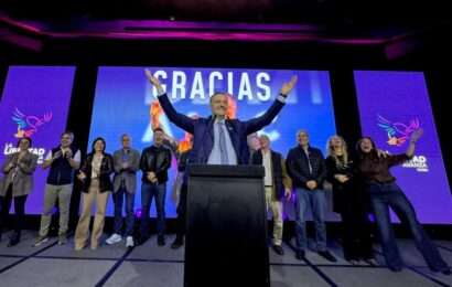 Festeja Milei: Adorni se impuso en las elecciones porteñas y el PRO quedó tercero