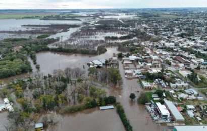 Inundaciones en Arrecifes: Suspendieron las clases por 48 horas