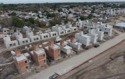 Avanzan las 359 viviendas para familias del Arroyo Las Conchitas