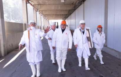 Trabajo asiste a uno de los frigoríficos más grandes tras un grave incendio