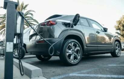 Realizan otra convocatoria para importar autos híbridos y eléctricos con arancel cero