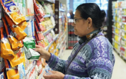 «La inflación baja en los papeles, pero no en la vida real», advierte un economista