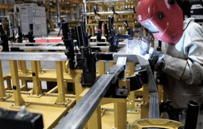 La industria metalúrgica sigue sin repuntar