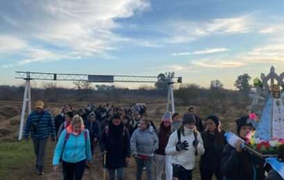 Caminaron los Peregrinos de la Virgen a Rafael Obligado