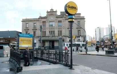 Hallaron en Plaza Once a un adolescente desaparecido en un viaje desde Necochea