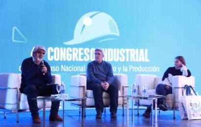 “En la Provincia asumimos el desafío de proteger el trabajo y la industria” 