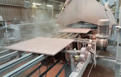 Fábrica bonaerense de cerámicos echó a 65 operarios 