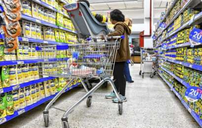 La canasta básica se desaceleró al 1% en agosto