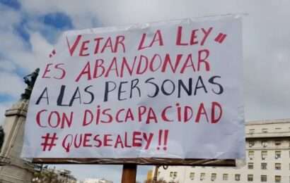 Discapacidad: el Gobierno promulgará la ley, pero por ahora no la aplicará 