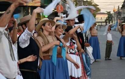 El mes de la Tradición llega con folklore, vida rural y mucho asado  El mes de la Tradición llega con folklore, vida rural y mucho asado