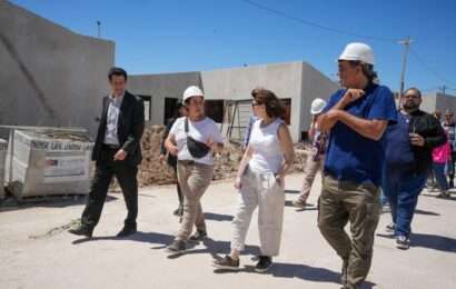 Avanzan las 175 casas en Romero para mujeres y externados del neuropsiquiátrico  Avanzan las 175 casas en Romero para mujeres y externados del neuropsiquiátrico