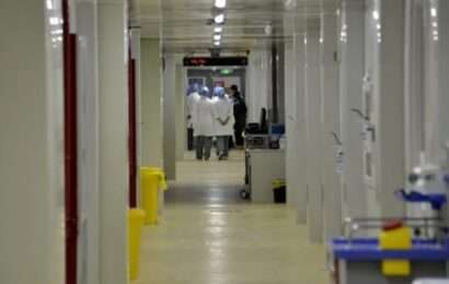 El Gobierno aumentó los fondos para hospitales nacionales y personal de salud 