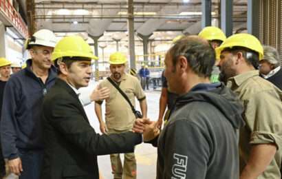 Kicillof se reunió con productores, comerciantes y representantes gremiales 