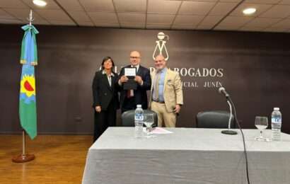 “Fue un cargo que asumí con un fuerte compromiso con la constitución“