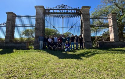 “Los jóvenes pudieron ver como se lleva adelante un trabajo de investigación” “Los jóvenes pudieron ver como se lleva adelante un trabajo de investigación”