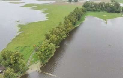Tras las inundaciones, la Provincia destina $8.800 millones a obras hidráulicas en el interior bonaerense Tras las inundaciones, la Provincia destina $8.800 millones a obras hidráulicas en el interior bonaerense