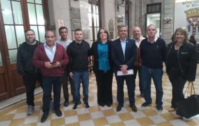 Los martilleros batallan contra la publicidad indebida del rubro en la vía pública Los martilleros batallan contra la publicidad indebida del rubro en la vía pública