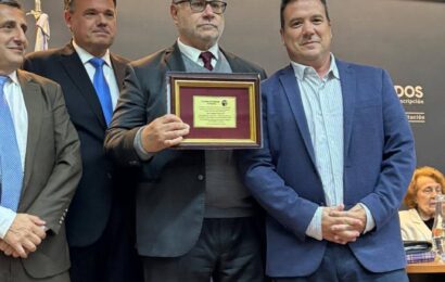 El Abogado rojense Miguel Piedecasas sigue sumando reconocimientos a su brillante trayectoria