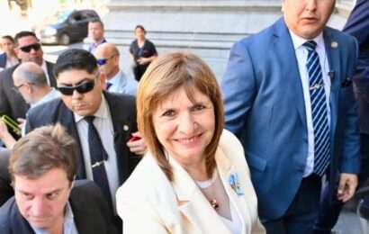 Patricia Bullrich denunció a Claudio Chiqui Tapia y Pablo Toviggino. 