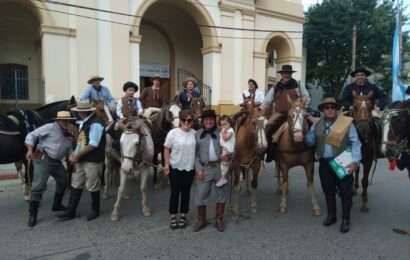 Nico Membriani partió a caballo rumbo a Jesús María Nico Membriani partió a caballo rumbo a Jesús María